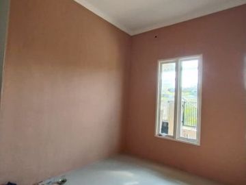 Rumah 1.5 lt medokan sawah siap huni..