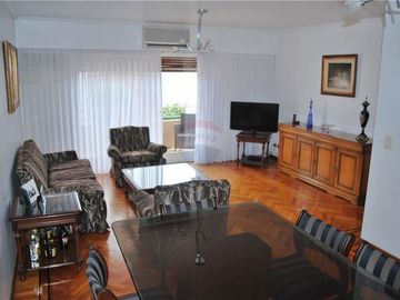 Venta Depto 4 amb+dep c/cochera Villa Urquiza