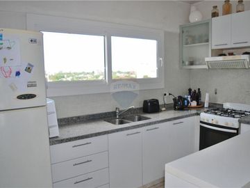 Venta Depto 4 amb+dep c/cochera Villa Urquiza