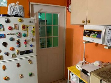 Sea Confiable Vende Casa en Urbanización Torremolinos