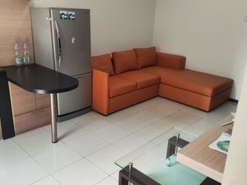 Disewakan Apartemen Royal Mediterania Garden Residences, 2BR Furnish