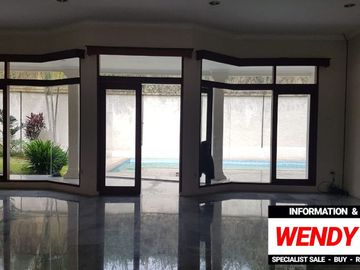 DIJUAL RUMAH at Jl KEMANG TIMUR, JAKSEL (ADA 3 BANGUNAN RUMAH)