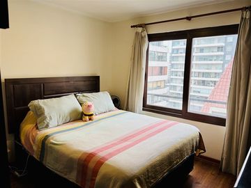 Departamento de 1 dorm/Estacionamiento Metro Esc Mililar