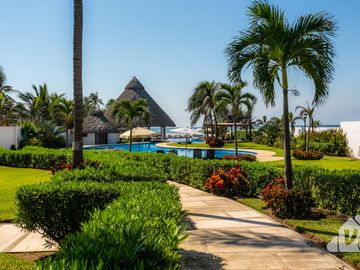 Departamento en Venta en Acapulco, Bonfil, 3 Recámaras, 2 baños, Club de Playa