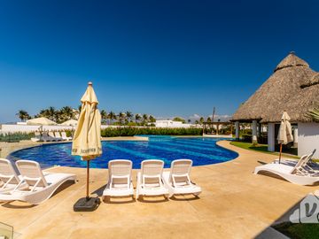 Departamento en Venta en Acapulco, Bonfil, 3 Recámaras, 2 baños, Club de Playa