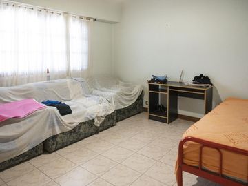 Casa en venta 6 ambientes con cochera en Florida Oeste