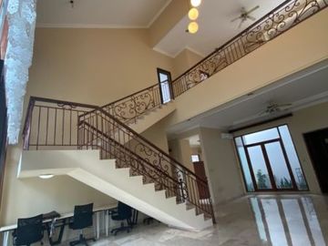 For Rent Beautiful Villa-Style House at Kemang Timur