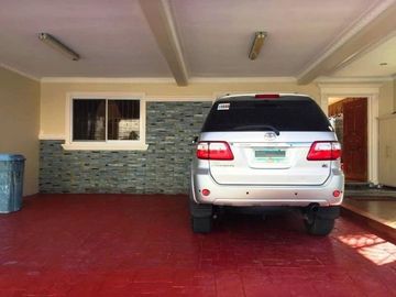Corner Lot House for Sale with 5 Bedrooms in Angeles City
