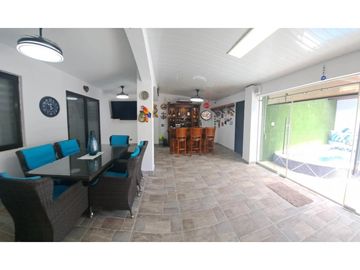 VENDO CASA JUAN DIAZ