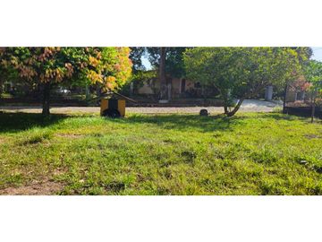 VENDO CASA EN ALGARROBOS