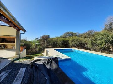 VENTA- CASA 1 DORM. + PILETA-LA GRANJA, CÓRDOBA