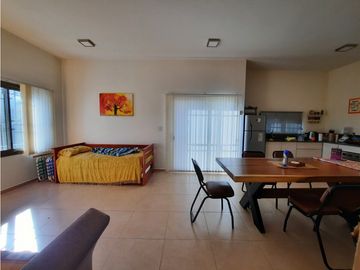 VENTA- CASA 1 DORM. + PILETA-LA GRANJA, CÓRDOBA