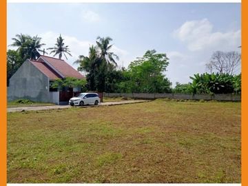 Tanah Belakang RS Tegalyoso; 110m, SHM Pekarangan
