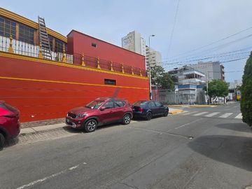 Local Comercial En Alquiler – Esquina Estratégica Fanning Con Barrón, Barranco