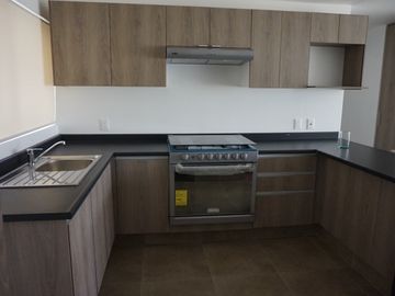 Se renta departamento nuevo en Lerma, Toluca.