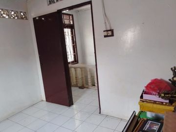 Rumah 2 lantai dalam komplek cimanggis depok