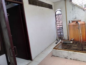 Rumah 2 lantai dalam komplek cimanggis depok