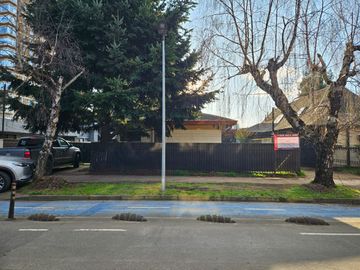 Atractiva Casa para uso Habitacional o Inversión Comercial