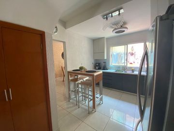 Casa CON ALBERCA en venta en Col. Las Granjas. VERACRUZ, VERACRUZ