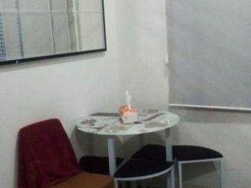 Apartemen tahunan free IPL green pramuka city full furnished