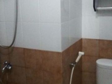 Apartemen tahunan free IPL green pramuka city full furnished
