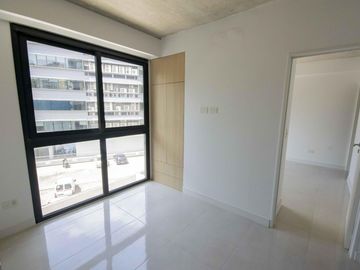Departamento de 2 ambientes a estrenar en venta en Vicente Lopez