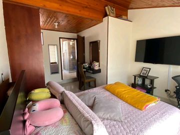 Venta Hermosa Casa en Sotavento. Cod V23226
