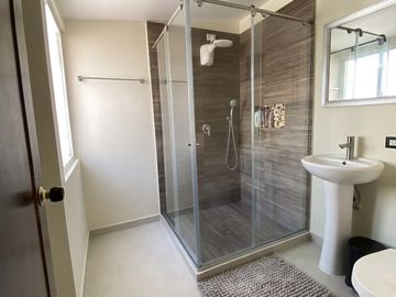 Venta Hermosa Casa en Sotavento. Cod V23226