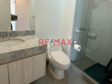 ¡ TU NUEVO HOGAR EN SURCO, FRENTE A PARQUE 🌳

Imagina despertar cada día con una hermosa vista a áreas verdes.  Este amplio departamento de 123 m² e