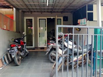 Dijual Rumah Komersil Kencana Loka Sektor 12 BSD City Tangerang Selatan Bagus Sangat Strategis