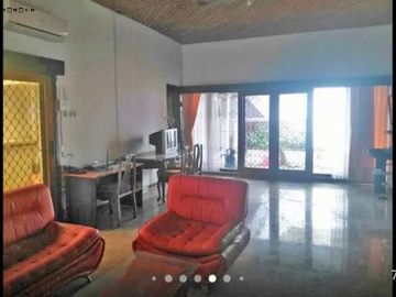 Rumah Margorejo Indah lokasi bagus Hadap selatan