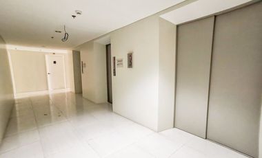 RUSH SALE FURNISHED STUDIO UNIT across SM City Cebu