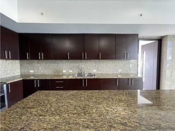 APARTAMENTO AMOBLADO, 500 METROS 4 RECAMARAS, PH THE POINT