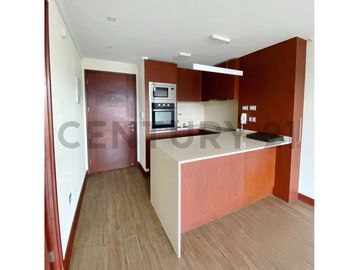 HERMOSO DEPARTAMENTO EN VENTA, 1D 1B, LAS CONDES