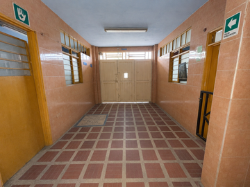 edificio en venta en andrés sanín. Cod V18047
