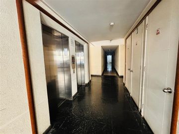 Departamento en venta de 2 dorm. Santiago, Metro Toesca