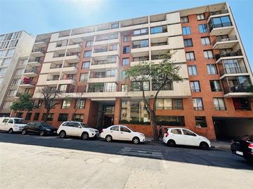 Departamento en venta de 2 dorm. Santiago, Metro Toesca