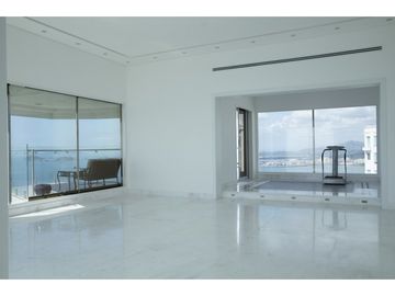 Se vende penthouse en punta pacifica, Ph Venetian Tower