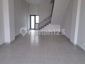 Disewakan Murah Ruko Mega Kuningan Sudirman PIK2 Hadap Jalan Besar
