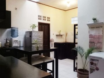 Rumah siap huni terawat di pamulang