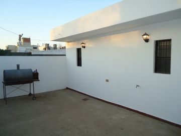 Chazarreta NÂº 2578 DTO B, Rosedal Anexo