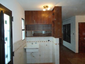 Chazarreta NÂº 2578 DTO B, Rosedal Anexo