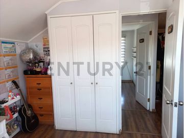 CASA EN VENTA, 5D 4B, QUILICURA