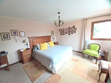 Av. La Dehesa/Av. Del Marquez - Casa - Venta