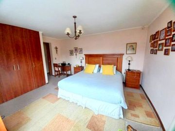 Av. La Dehesa/Av. Del Marquez - Casa - Venta