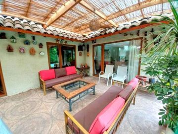 Av. La Dehesa/Av. Del Marquez - Casa - Venta