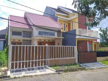 Rumah Baru Luas 92 di Sulfat Selatan kota Malang