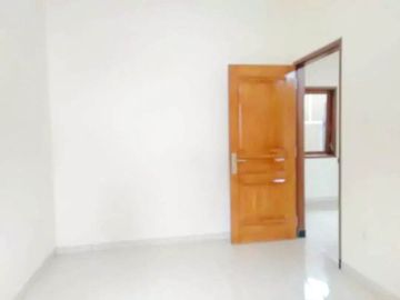 Rumah Baru Luas 92 di Sulfat Selatan kota Malang