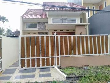 Rumah Baru Luas 92 di Sulfat Selatan kota Malang