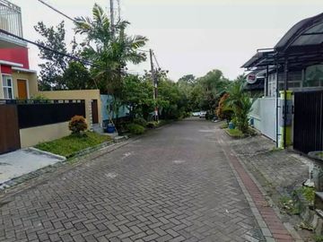 Rumah Baru Luas 92 di Sulfat Selatan kota Malang